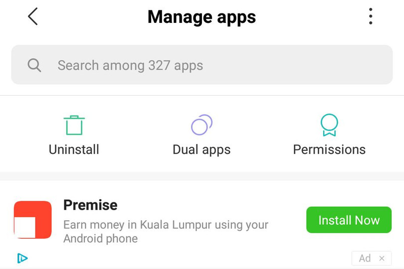 Quảng cáo xuất hiện trong cả mục Settings trên MIUI. Ảnh: Reddit