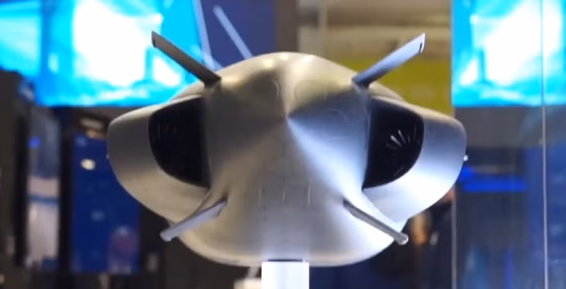 Mô hình tàu ngầm diesel - điện khái niệm mới SMX-31. Hai chân vịt kín và không boong thượng. Ảnh: Covert Shores. Mô hình tàu ngầm diesel - điện khái niệm mới SMX-31. Hai chân vịt kín và không boong thượng. Ảnh: Covert Shores.