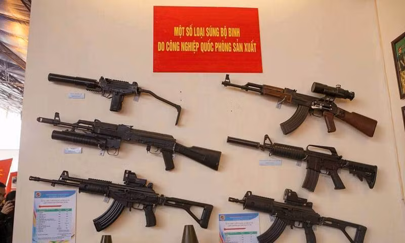 Vũ khí bộ binh cải tiến trên cơ sở súng tiểu liên AKM, sử dụng đạn 7,72x39 mm của Cong nghiệp Quốc phòng Việt Nam. Ảnh Topwar