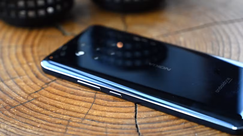 Nokia 9 PureView. Ảnh: Gizmodo