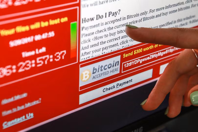 Chỉ sau 3 ngày, WannaCry đã lây nhiễm trên 230.000 máy tính ở 150 quốc gia, yêu cầu thanh toán tiền chuộc từ 300 tới 600 Euro bằng bitcoin với 20 ngôn ngữ. Ảnh: Tech Viral