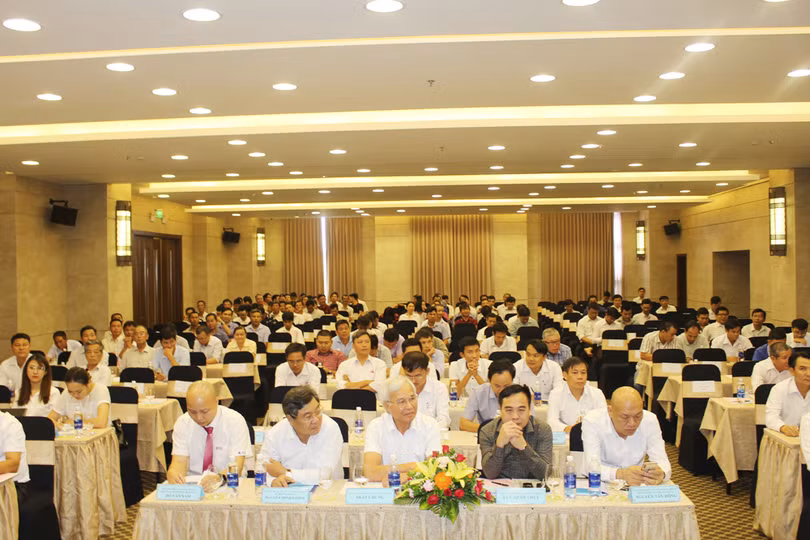 ĐHĐCĐ bất thường lần 1 của Hamadeco thu hút nhiều cổ đông tham dự (Nguồn: Hamadeco)