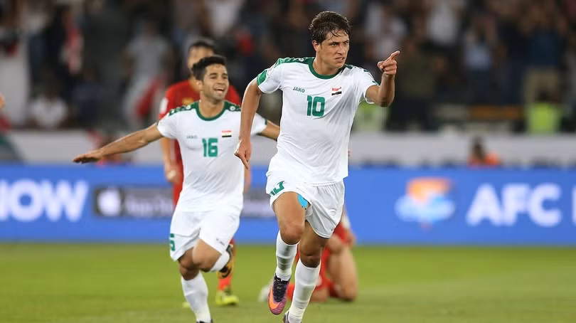 Tiền đạo 18 tuổi Mohanad Ali của tuyển Iraq ăn mừng sau bàn cân bằng tỷ số 1-1. Ảnh: Fox Sport Asia.