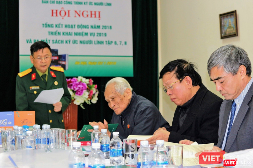 Đại tá Nguyễn Thanh Truyền phát biểu tổng kết hoạt động năm 2018 của Trung tâm Truyền thông Ký ức người lính.