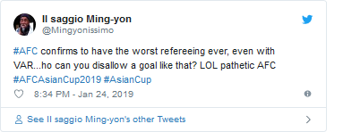 Tài khoản Il saggio Ming-yon: AFC đã xác nhận sự xuất hiện của vị trọng tài tồi tệ nhất từ trước tới nay, ngay cả khi được trợ giúp bởi VAR… Ai lại có thể cho phép một bàn thắng như vậy chứ? Thật thảm hại. Tài khoản Il saggio Ming-yon: AFC đã xác nhận sự xuất hiện của vị trọng tài tồi tệ nhất từ trước tới nay, ngay cả khi được trợ giúp bởi VAR… Ai lại có thể cho phép một bàn thắng như vậy chứ? Thật thảm hại.