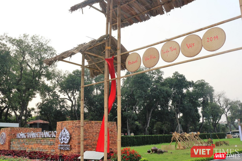 Cổng Festival Văn hóa Truyền thống Việt 2019.