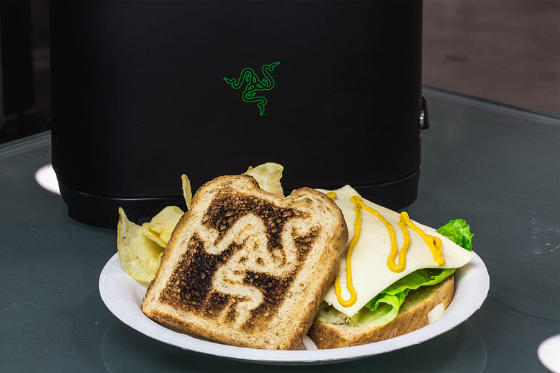 Tên gọi của dự án "BreadWinner Project" là một cách chơi chữ của Razer. Trong tiếng Anh, "BreadWinner" có nghĩa là người trụ cột. Tuy nhiên, có thể hiểu "Bread-Winner" theo nghĩa bánh mỳ cho nhà vô địch.