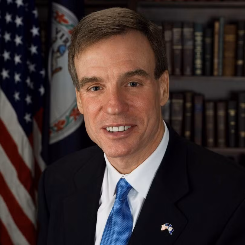 Nhận định của 7 chuyên gia Mỹ về rủi ro an ninh trên thiết bị Huawei ảnh 4