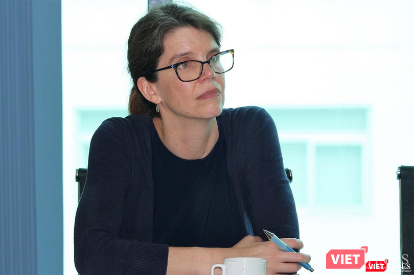 Bà Gabriel Hurst, sắp được bổ nhiệm làm Phó Tùy viên Văn Hóa của Đại sứ quán Mỹ.