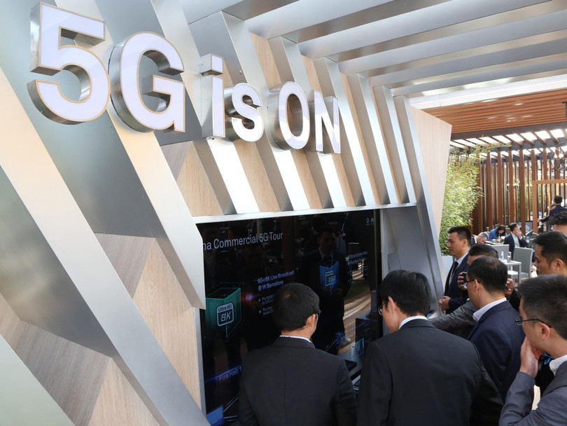 Huawei đã công khai vận động hành lang tại Anh và nhiều quốc gia khác để được quyền cung cấp công nghệ 5G. Ảnh: Equal Ocean