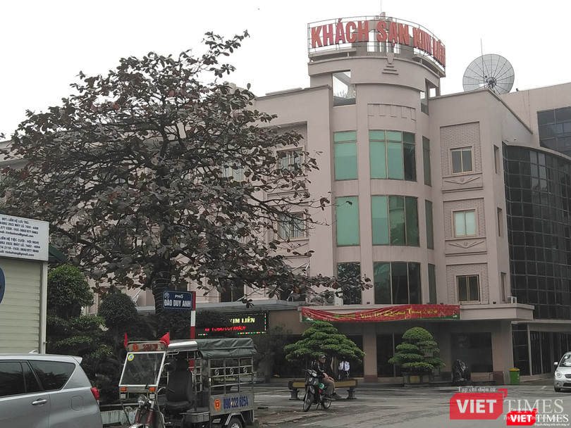 Thaiholdings nắm giữ 17,2% cổ phần của CTCP Du lịch Kim Liên - đơn vị sở hữu Khách sạn Kim Liên tọa lạc trên khu "đất vàng" rộng 3,5ha ở số 5 - 7 Đào Duy Anh, Hà Nội (Ảnh: P.D) Thaiholdings nắm giữ 17,2% cổ phần của CTCP Du lịch Kim Liên - đơn vị sở hữu Khách sạn Kim Liên tọa lạc trên khu "đất vàng" rộng 3,5ha ở số 5 - 7 Đào Duy Anh, Hà Nội (Ảnh: P.D)