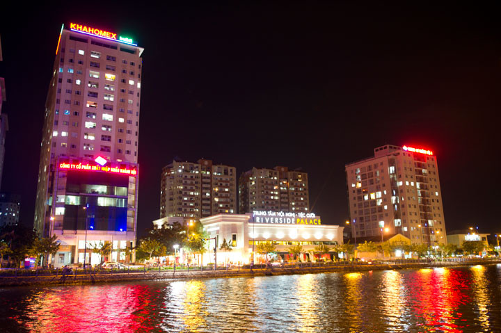 Trung tâm hội nghị - tiệc cưới Riverside Palace (Ảnh: Khahomex)