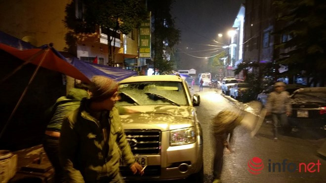 Miền Bắc chìm trong giá rét, tuyết bắt đầu rơi ở Sapa ảnh 3