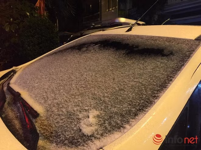 Miền Bắc chìm trong giá rét, tuyết bắt đầu rơi ở Sapa ảnh 8