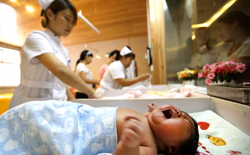 Chỉnh sửa gene có thể chữa lành các căn bệnh di truyền nhưng cũng là một phương pháp gây tranh cãi. Ảnh: SCMP