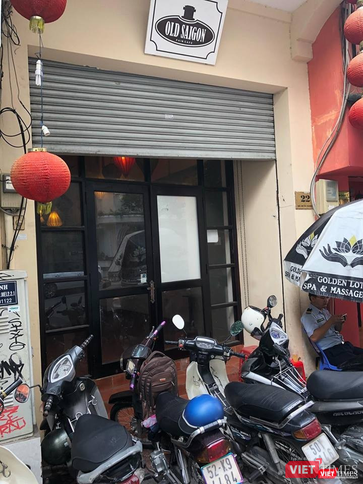 Bắt đầu từ tháng 02/2017, trụ sở Công ty TNHH Phát triển hạ tầng Bến Nghé được chuyển về địa chỉ này, tại một căn nhà rất bình thường trên con phố Hồ Huấn Nghiệp, Quận 1. Căn nhà nhìn thẳng sang khách sạn Grand Hotel, và mất ít bước đi bộ để tới tòa nhà Saigon Times Square. Bắt đầu từ tháng 02/2017, trụ sở Công ty TNHH Phát triển hạ tầng Bến Nghé được chuyển về địa chỉ này, tại một căn nhà rất bình thường trên con phố Hồ Huấn Nghiệp, Quận 1. Căn nhà nhìn thẳng sang khách sạn Grand Hotel, và mất ít bước đi bộ để tới tòa nhà Saigon Times Square.