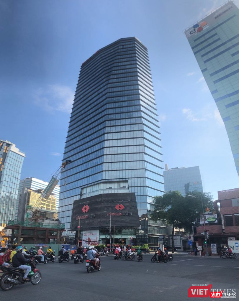 Tòa nhà tại khu đất số 9-11 Tôn Đức Thắng (Ảnh: H.V) Tòa nhà tại khu đất số 9-11 Tôn Đức Thắng (Ảnh: H.V)