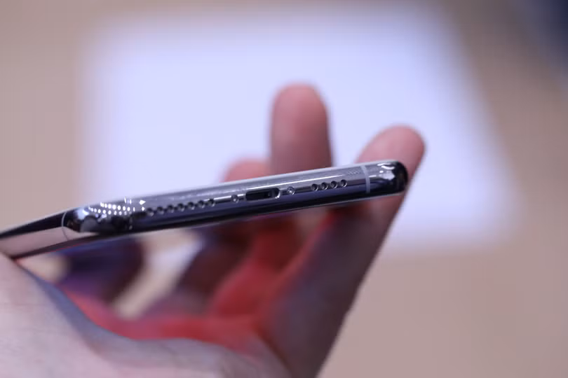 iPhone XS. Ảnh: TechCrunch