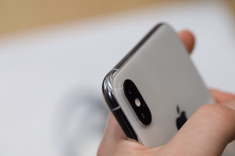 iPhone XS. Ảnh: TechCrunch