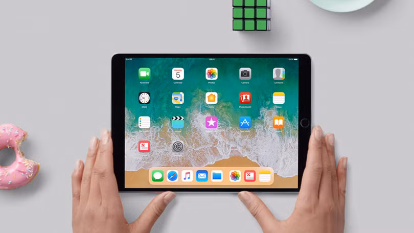 Theo tác cử chỉ tiếp tục được tận dụng trên iOS 12 dành cho iPad. Ảnh: Gizmodo Theo tác cử chỉ tiếp tục được tận dụng trên iOS 12 dành cho iPad. Ảnh: Gizmodo