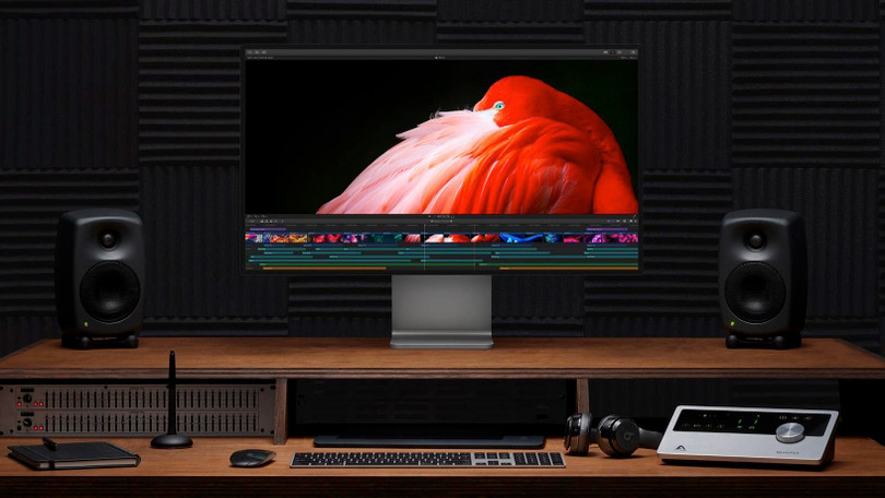 Mac Pro (2019) và màn hình Retina 6K. Ảnh: Engadget