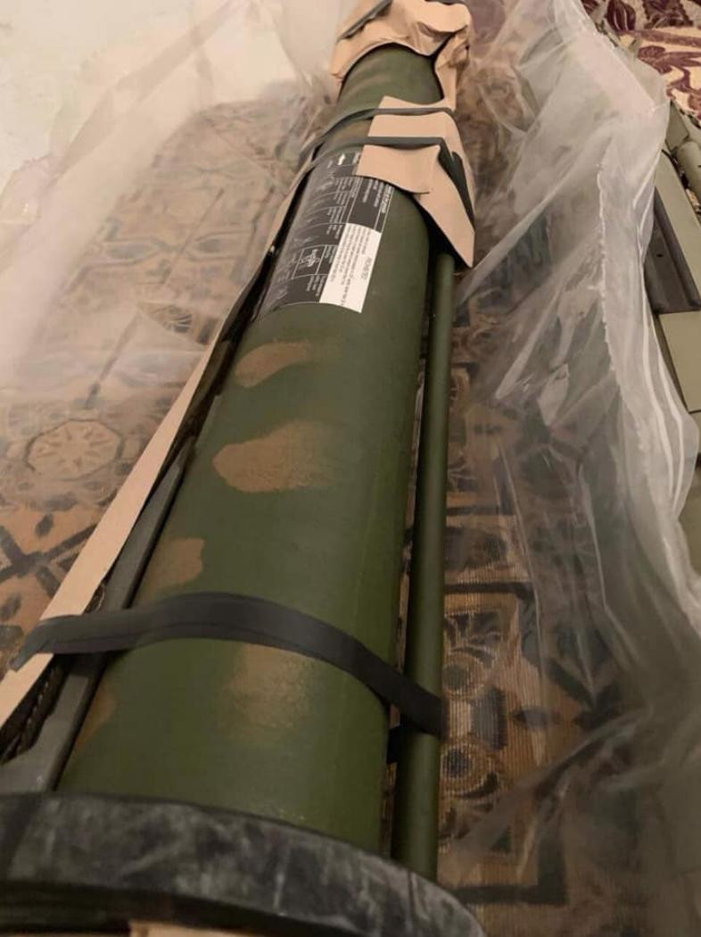 Súng phóng lựu nhiệt áp RSHG-1 do lực lượng dân quân vũ trang GNA thu giữ được từ các binh sĩ LNA. Ảnh Russian Gazeta