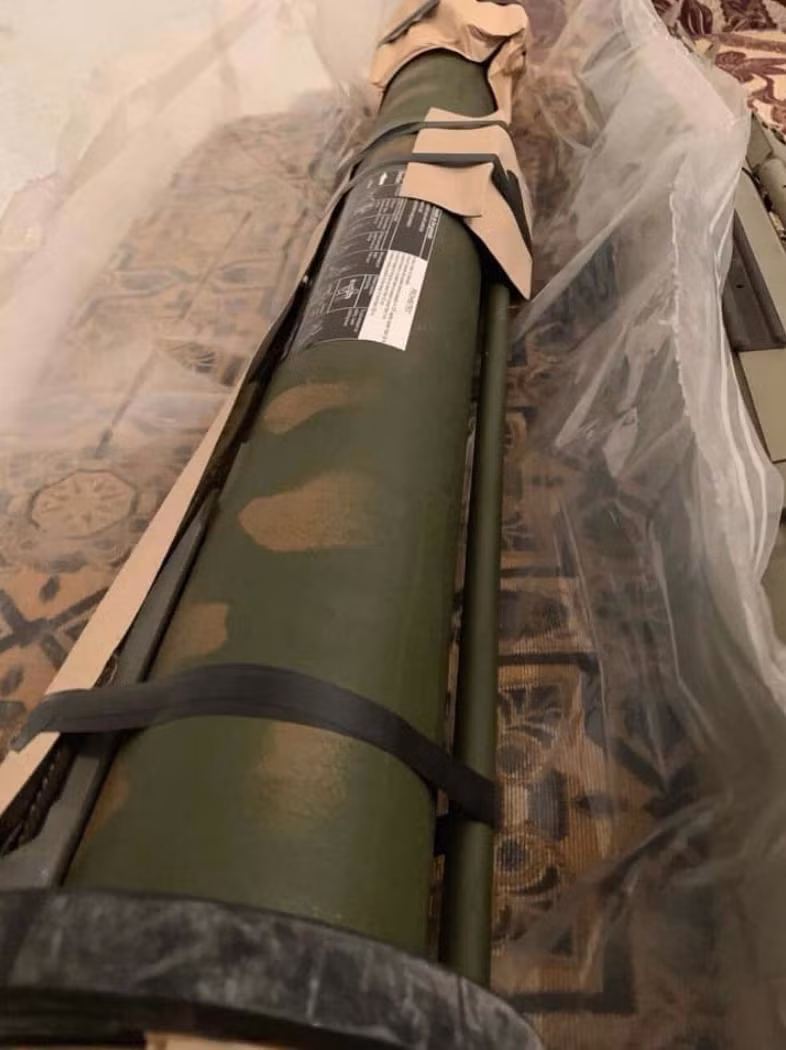 Súng phóng lựu nhiệt áp RSHG-1 do lực lượng dân quân vũ trang GNA thu giữ được từ các binh sĩ LNA. Ảnh Russian Gazeta