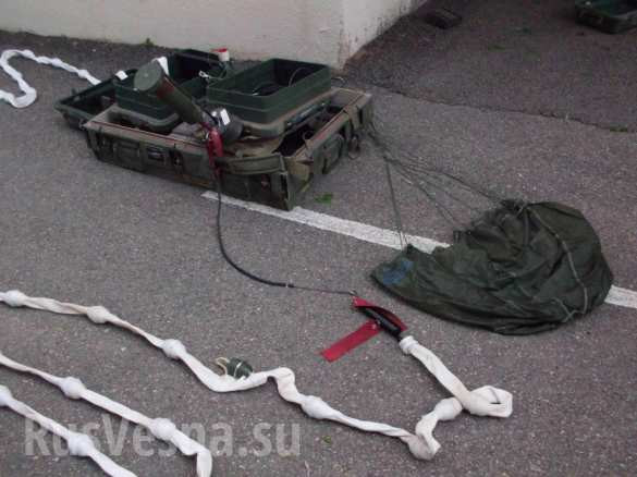 Bộ khí tài quét mìn APOBS MK-7 Mod 2 của phân đội bộ binh Mỹ. Ảnh Rusvesna