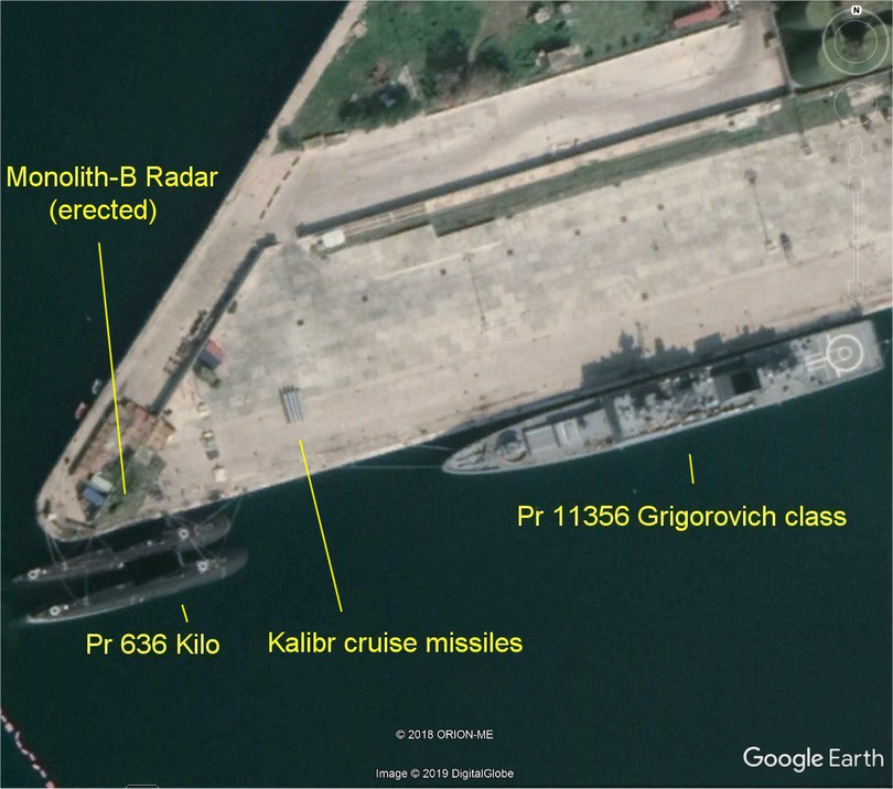 Tàu ngầm lớp Kilo 636.3, khu trục hạm hạng nhẹ lớp Đô đốc Grigorivich và một số tên lửa Kalibr trên quân cảnh Tartus.