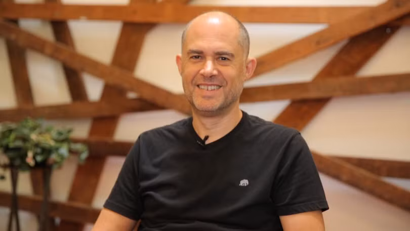 Phó Chủ tịch Rafa Camargo của Facebook. Ảnh: TheVerge