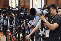 Chia sẻ link bài báo không bị phạt, nhưng copy nội dung để làm video kiếm tiền thì khác