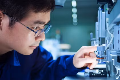 Thủ tướng yêu cầu ưu tiên bố trí nguồn lực cho các nhiệm vục phát triển công nghệ chiến lược.
