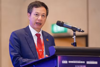 Ông Nguyễn Xuân Hoàng cho rằng vấn đề không còn chỉ là năng lực của AI, mà còn là cách tổ chức phòng thủ, giới hạn quyền và phối hợp hành động nhanh chóng. Ảnh: Khánh Linh.