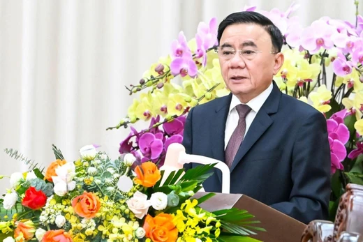 Bộ Chính trị yêu cầu rà soát toàn bộ hệ thống pháp luật, không để cài cắm lợi ích