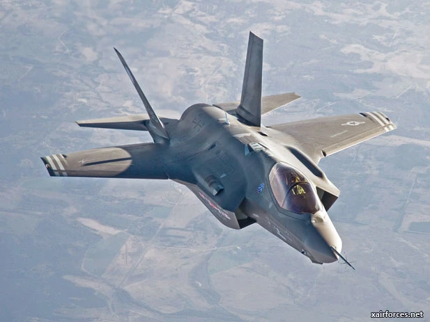 F-35 có thể tiêu diệt gọn cả J-31 của Trung Quốc và T-50 của Nga