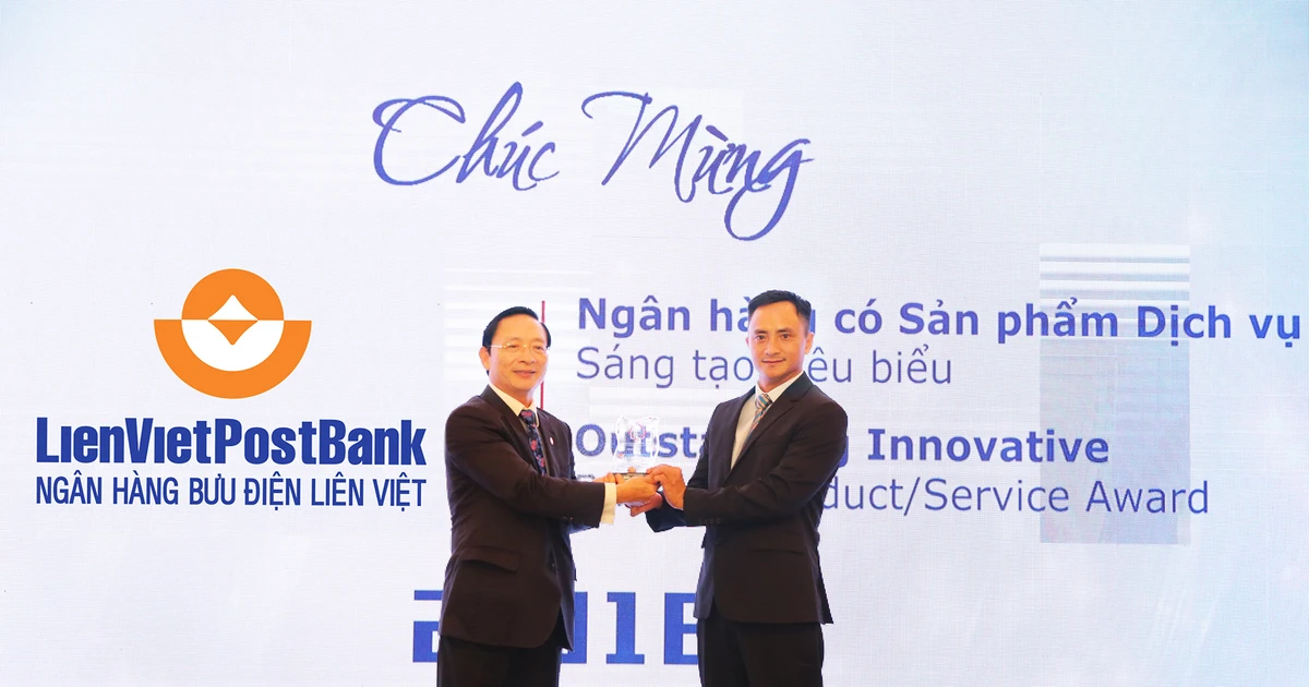 LienVietPostBank nhận cú đúp giải thưởng tại Vietnam Outstanding ...
