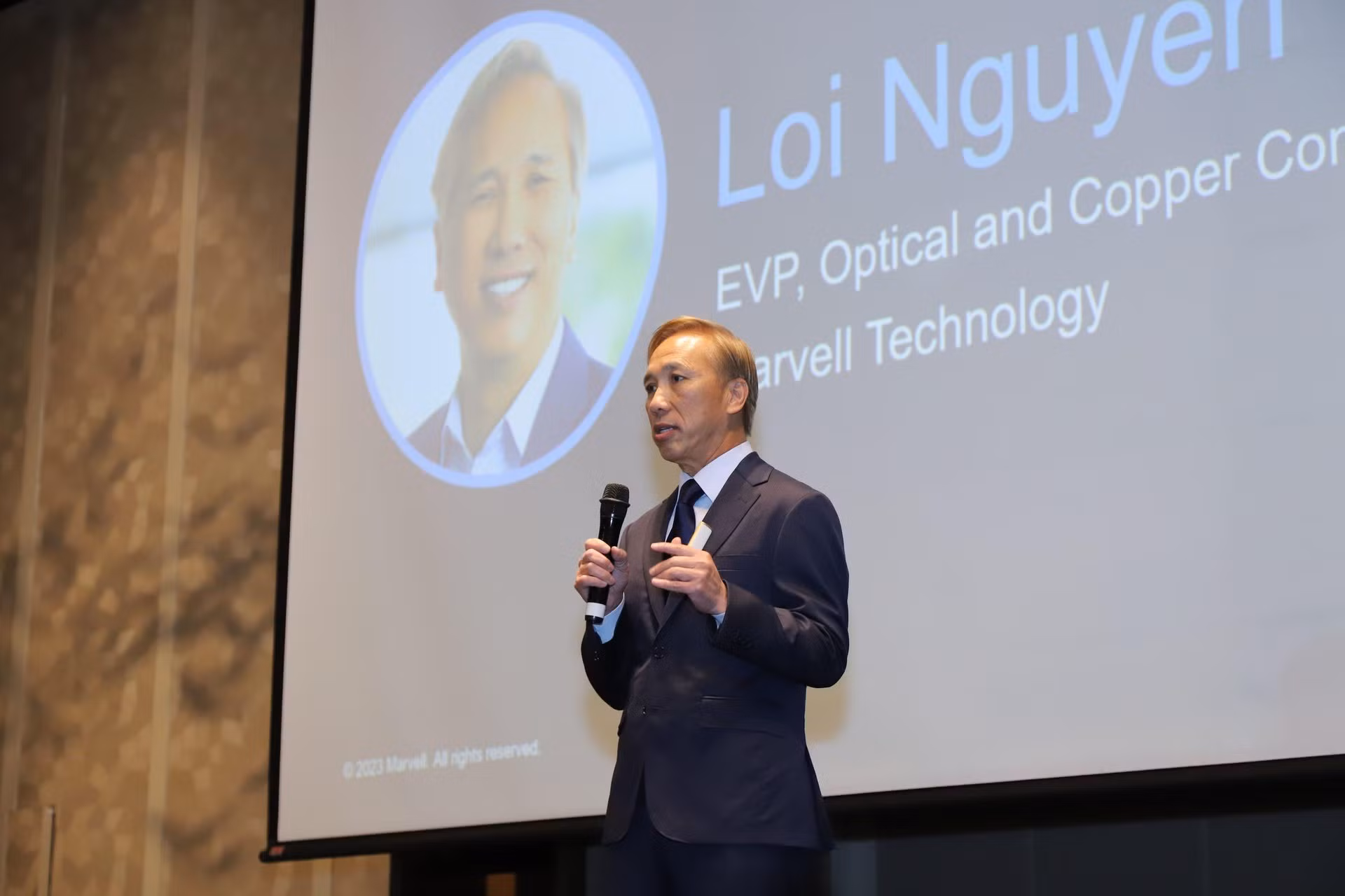Loi Nguyen.jpg