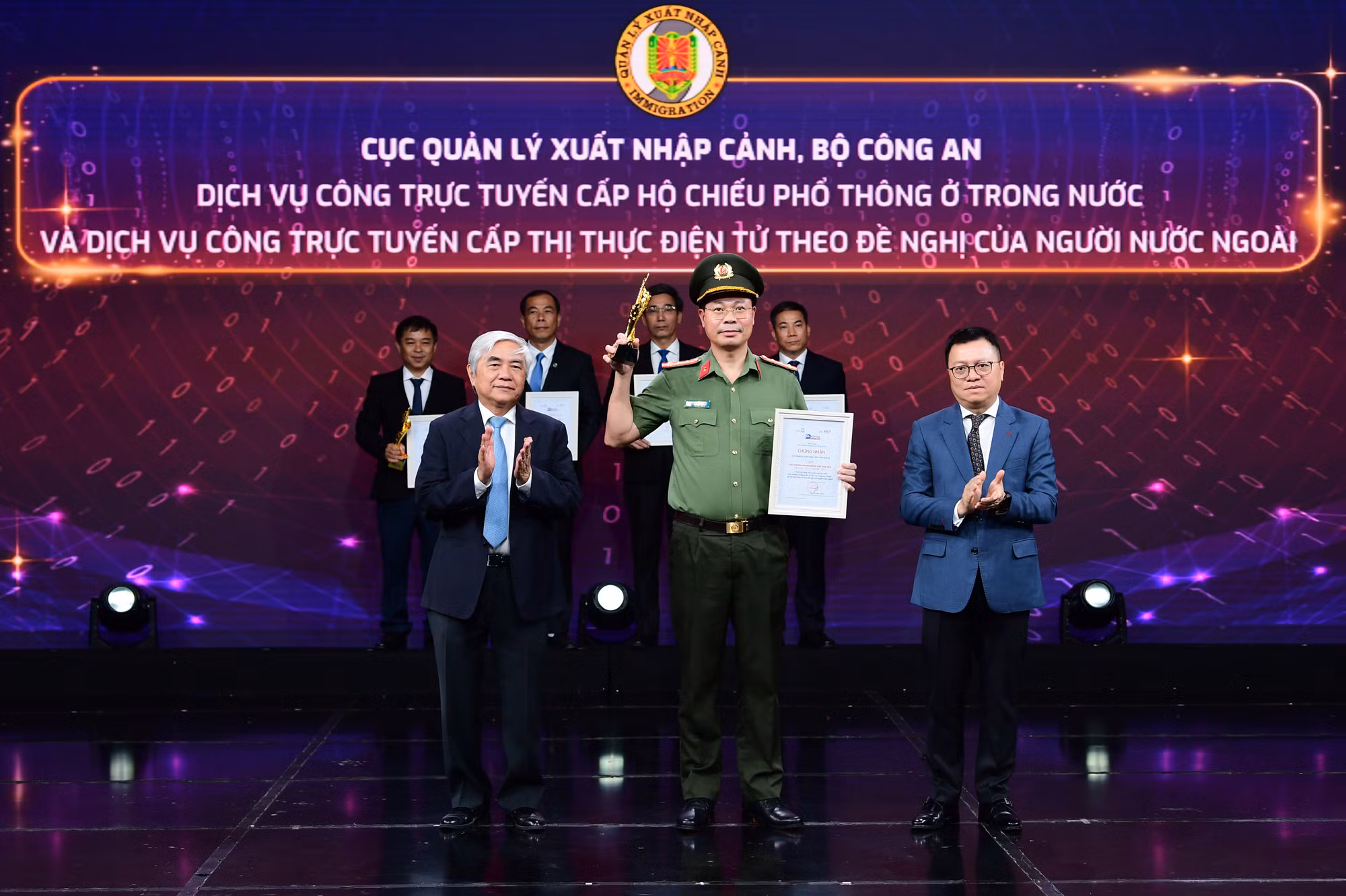 VHA_8881.jpg