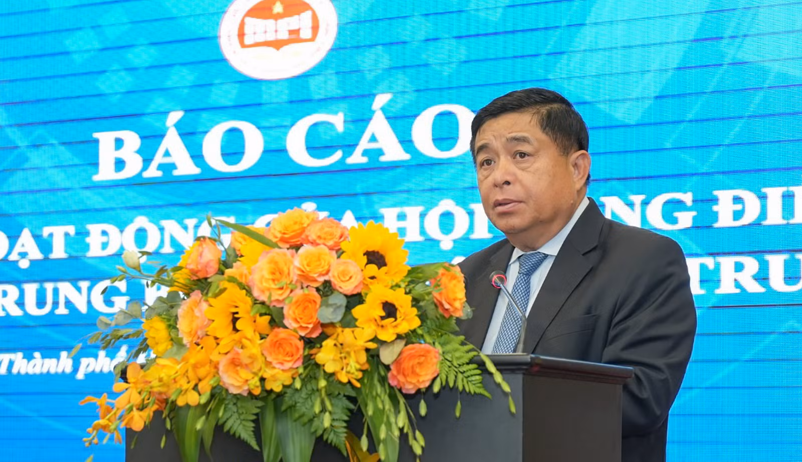 hoi nghi vung 1.png