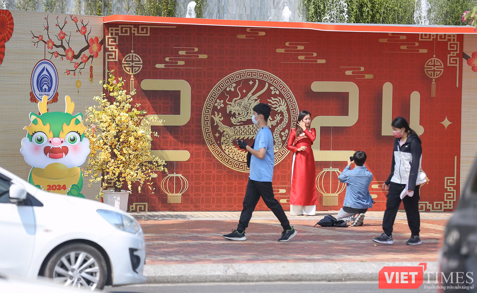 vt-duong-pho-tet-24-4503.png