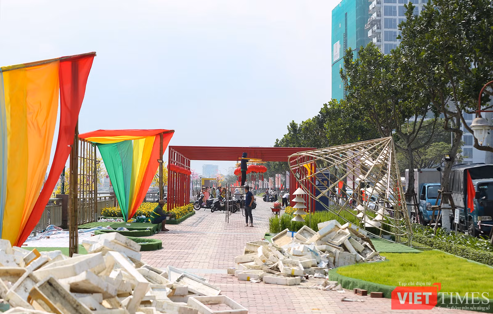 vt-duong-pho-tet-38-6006.png
