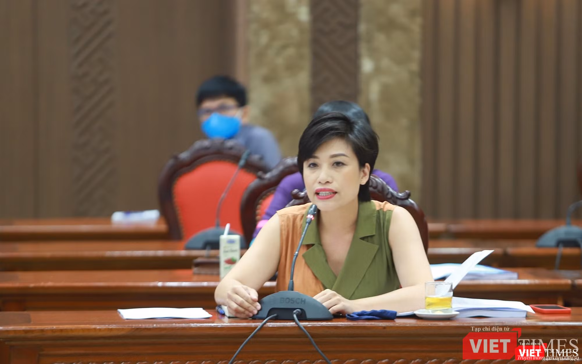 Nghệ sĩ ưu tú Trần Ly Ly, Giám đốc Nhà hát Nhạc Vũ Kịch Việt Nam Nghệ sĩ ưu tú Trần Ly Ly, Giám đốc Nhà hát Nhạc Vũ Kịch Việt Nam
