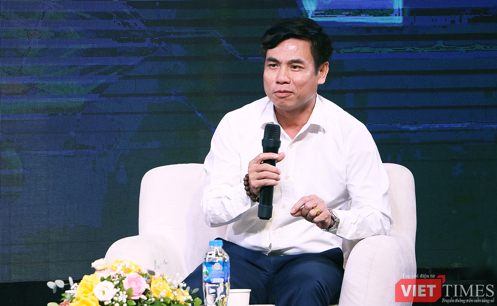 vt_nguyen manh khoi.jpg