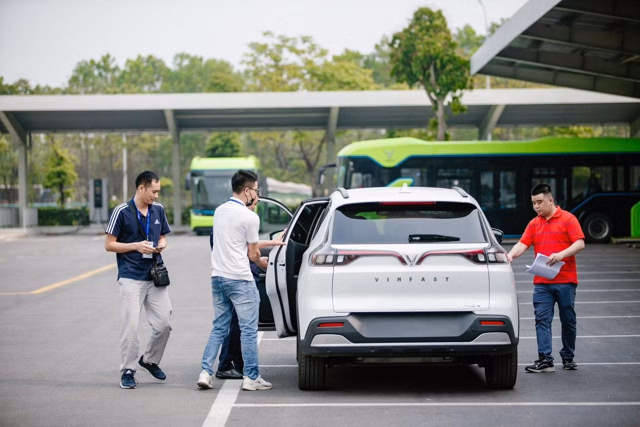 Tài xế ứng tuyển phải đạt được một số yêu cầu khá cao Tài xế ứng tuyển phải đạt được một số yêu cầu khá cao