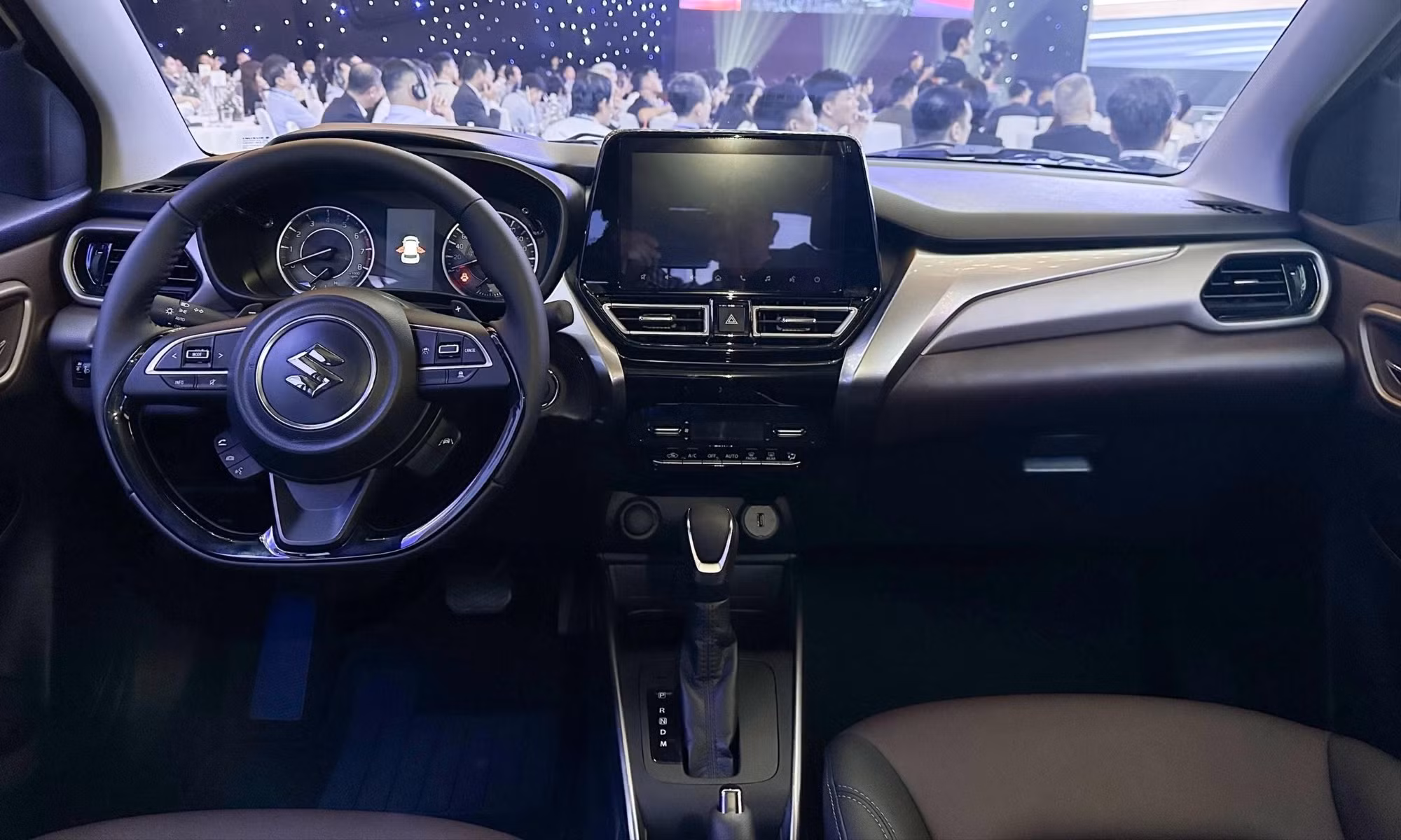 suzuki-fronx-2025-.jpg