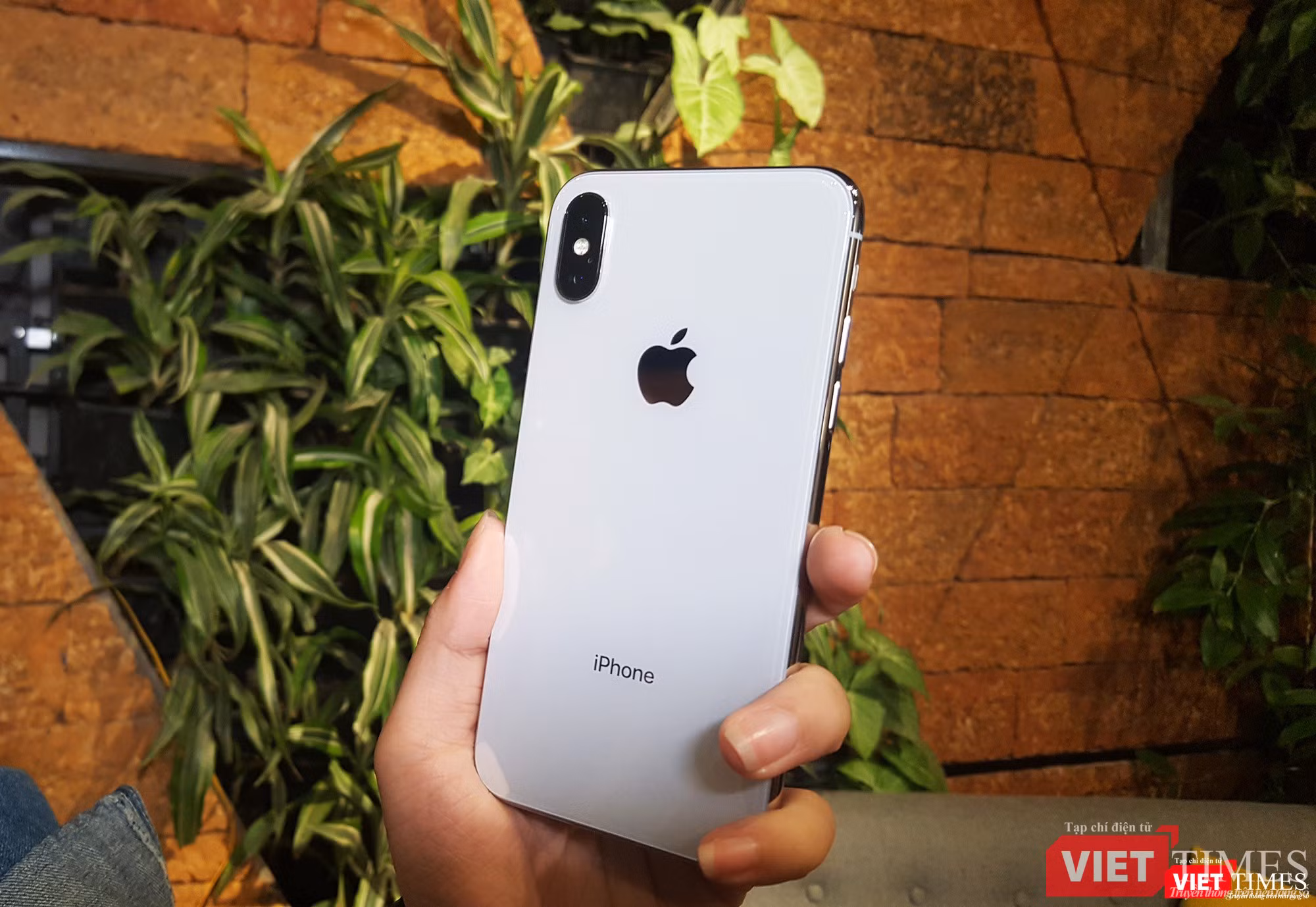 Đây chính là chiếc iPhone X đầu tiên xuất hiện tại Hà Nội ảnh 14