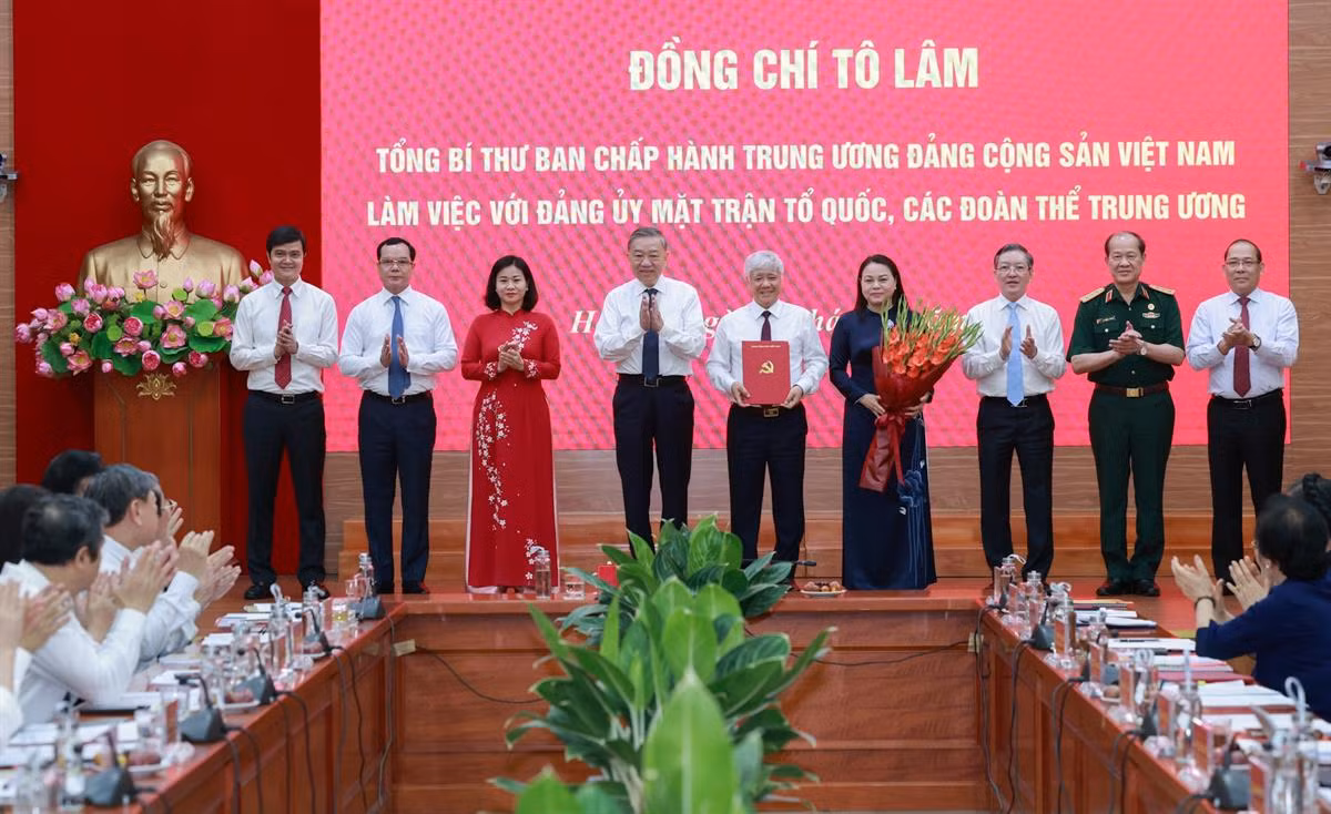 Anh 1.png