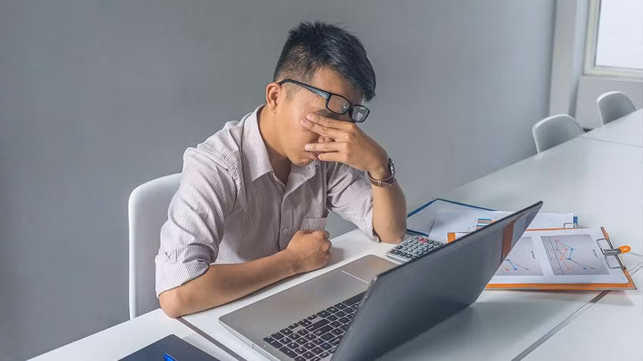Văn hóa 996 khiến các nhân viên công nghệ hiếm khi ngủ trước 2 giờ sáng (ảnh China Briefing) Văn hóa 996 khiến các nhân viên công nghệ hiếm khi ngủ trước 2 giờ sáng (ảnh China Briefing)