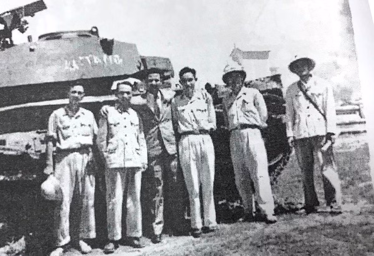 anh-ma-cung-dong-doi-5264-3341.jpg