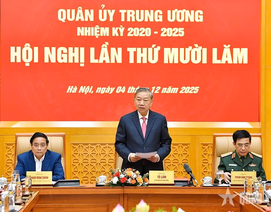 04122025thuy1.jpg